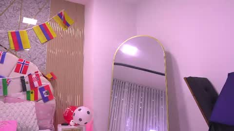 Manuela  online show from 07/12/26, 03:41