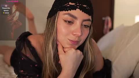 Sophie  online show from 06/11/26, 07:01