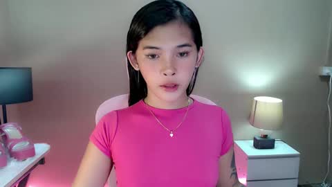 tefany online show from 02/04/25, 12:00