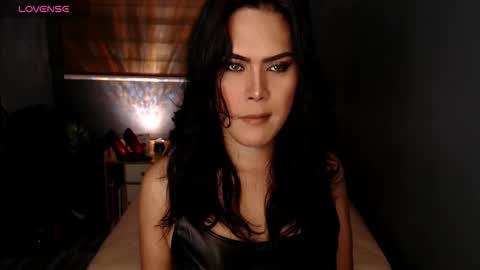 Veey online show from 12/01/25, 12:48