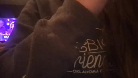 Tara Jane online show from 12/23/25, 01:36