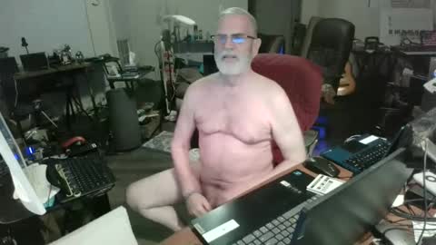 mt2much online show from 12/17/25, 01:00