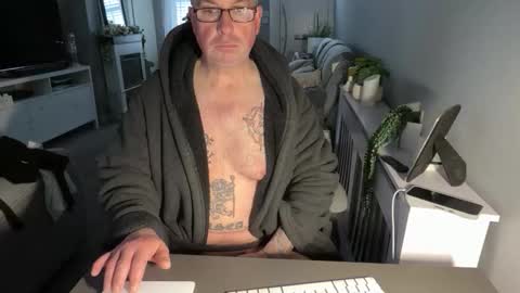 Snapshot of mtb1697 chatting on 02/06/26, 09:01 mtb1697 online show from 02/06/26, 09:01