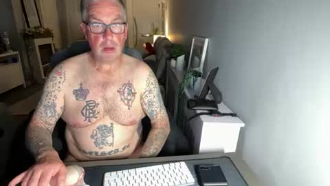 Snapshot of mtb1697 chatting on 06/20/26, 11:18 mtb1697 online show from 06/20/26, 11:18