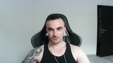 Victor online show from 03/02/25, 02:32