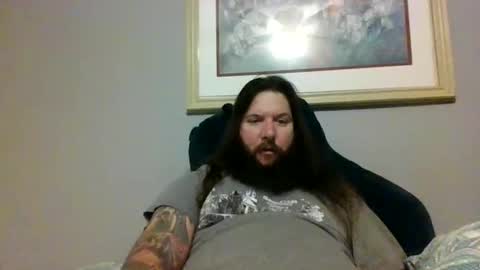 Snapshot of mudge chatting on 12/05/24, 12:44 Mudge online show from 12/05/24, 12:44