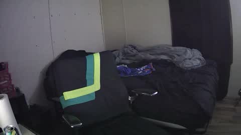 Muffdiver online show from 04/06/26, 08:48