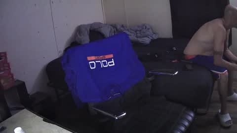 Muffdiver online show from 06/13/26, 01:14