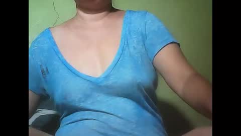 muffy_bunny online show from 09/23/25, 07:39