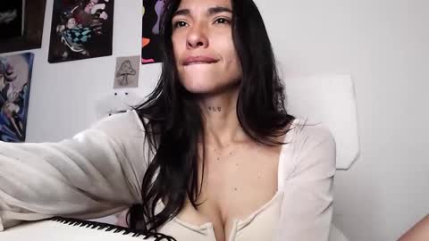 JESSICA online show from 12/24/24, 03:37