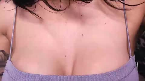 JESSICA online show from 02/01/25, 04:56