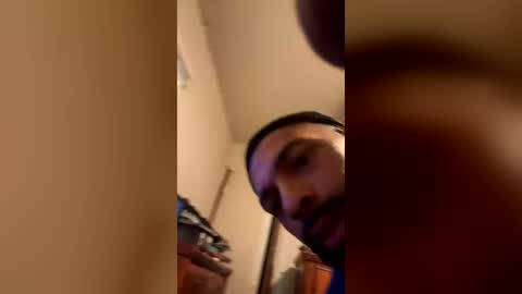 Snapshot of mulattofever_89 chatting on 07/19/26, 05:22 mulattofever_89 online show from 07/19/26, 05:22