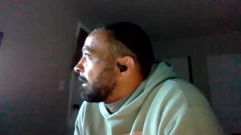 mulattolatte online show from 05/06/26, 07:46