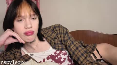 Snapshot of mun_poli chatting on 05/12/26, 06:16 Polik online show from 05/12/26, 06:16