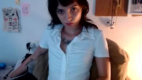 Snapshot of munchi_ chatting on 06/26/26, 10:14 online show from 06/26/26, 10:14