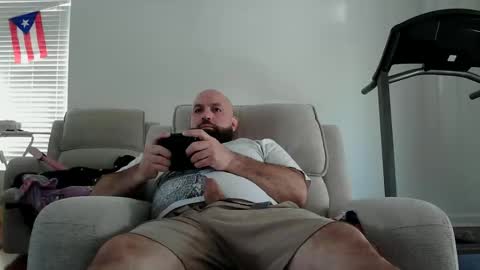 Bearded online show from 03/10/26, 07:41