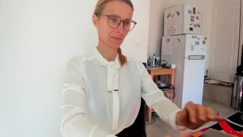 LOVELY JULIA  Peter DAY online show from 03/27/26, 01:55