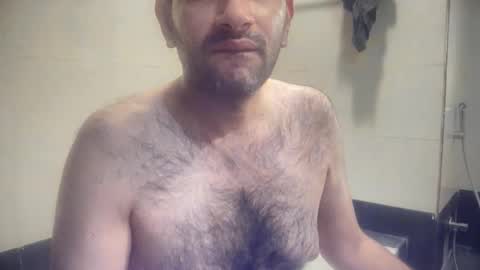 munnabobby2008 online show from 04/04/26, 11:51