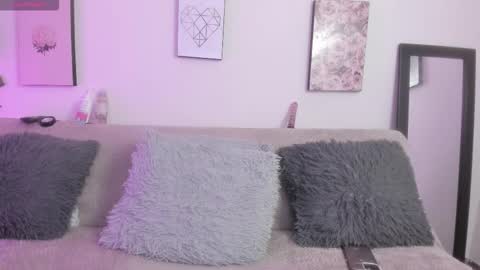 muriell_69 online show from 01/12/26, 07:19