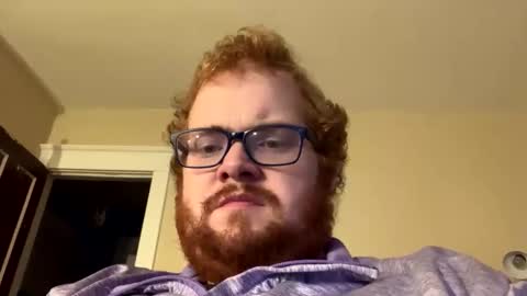 Snapshot of murtyg chatting on 01/08/26, 11:40 murtyg online show from 01/08/26, 11:40