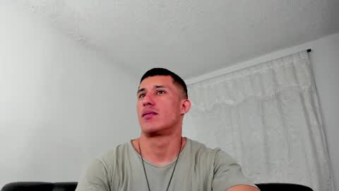 Snapshot of muscle_man07 chatting on 07/19/26, 01:59 Muscle Man online show from 07/19/26, 01:59