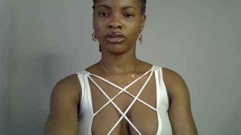 muscle_queen0 online show from 03/01/26, 09:22