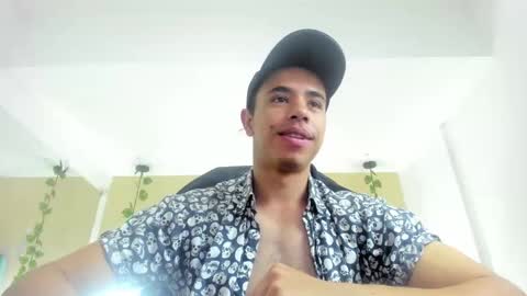 muscle scott online show from 09/29/25, 12:10