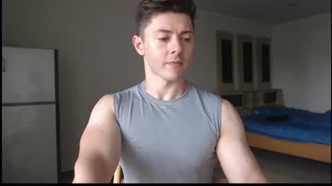 Everet online show from 10/21/25, 06:25