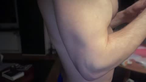 musclehair3 online show from 02/17/25, 05:43