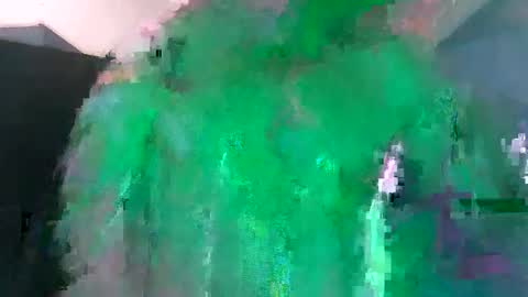 Snapshot of muscles_hulk chatting on 12/27/24, 05:20 Hulk Muscles - NEW ACCOUNT online show from 12/27/24, 05:20