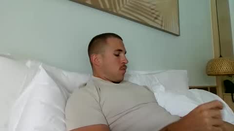 muscleshow00 online show from 03/19/26, 04:05