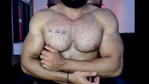 Snapshot of muscleweed420 chatting on 02/05/25, 06:48 Ragnar online show from 02/05/25, 06:48
