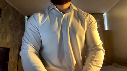 muscularjuggler online show from 03/10/26, 05:34