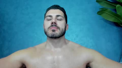 muscularmaster onlyfans online show from 11/15/25, 10:26