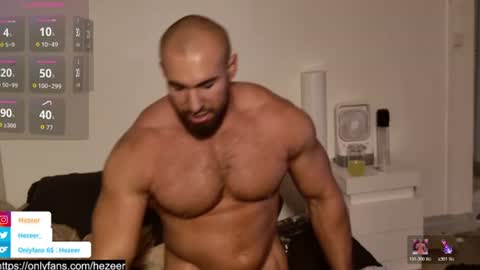 Snapshot of musculusx chatting on 06/25/26, 08:57 Musculus online show from 06/25/26, 08:57