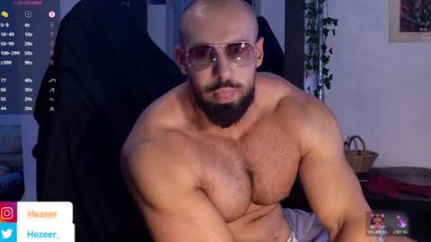Snapshot of musculusx chatting on 07/16/26, 06:47 Musculus online show from 07/16/26, 06:47