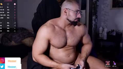 Snapshot of musculusx chatting on 07/28/26, 06:07 Musculus online show from 07/28/26, 06:07