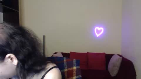 Jeneva online show from 12/02/25, 06:30