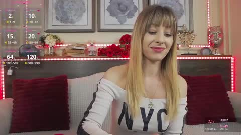 Luna  online show from 04/16/26, 05:47