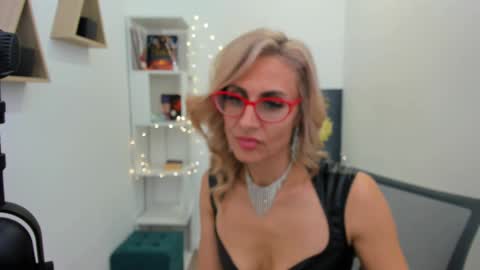 Diana online show from 01/30/25, 06:21