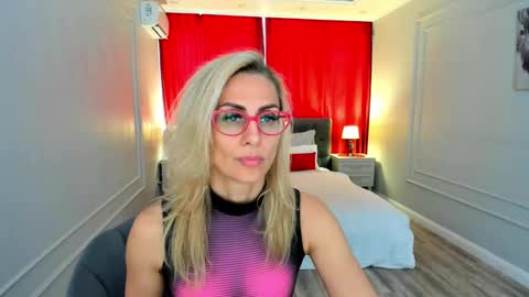 Diana online show from 06/01/26, 11:12