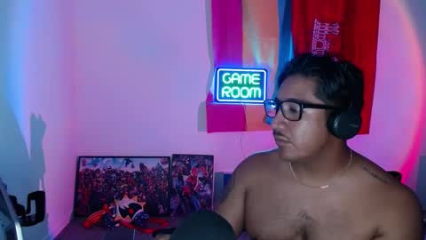 mushrooncat online show from 09/19/25, 04:03