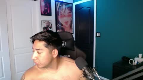 mushrooncat online show from 02/01/26, 01:48