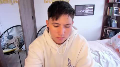 VALENTINA Luna  online show from 03/22/26, 11:57