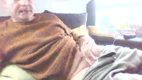 nobuddy online show from 01/11/25, 12:29