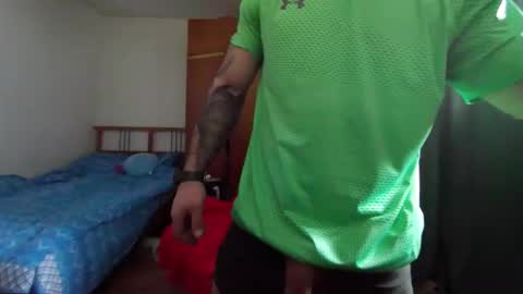 Snapshot of muslejoker chatting on 02/28/26, 11:33 musle joker online show from 02/28/26, 11:33