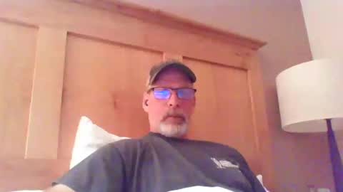 Snapshot of mustang_daddy chatting on 03/22/26, 02:37 307MountainMan online show from 03/22/26, 02:37