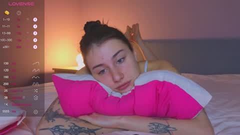 Snapshot of musya_mur chatting on 09/18/25, 05:26 Im Marine online show from 09/18/25, 05:26