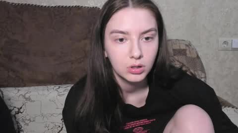 cute couple online show from 03/30/26, 07:04