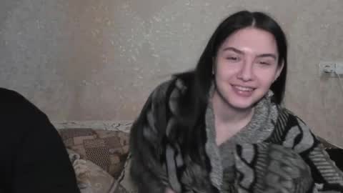 Snapshot of muuur_love chatting on 05/15/26, 02:57 cute couple online show from 05/15/26, 02:57